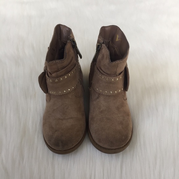 Nina Girls Studded Bow Ankle Booties - Picture 3 of 8